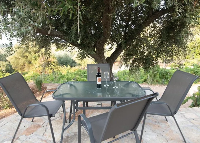 οίνου γη ιθάκη - Winelandithaca