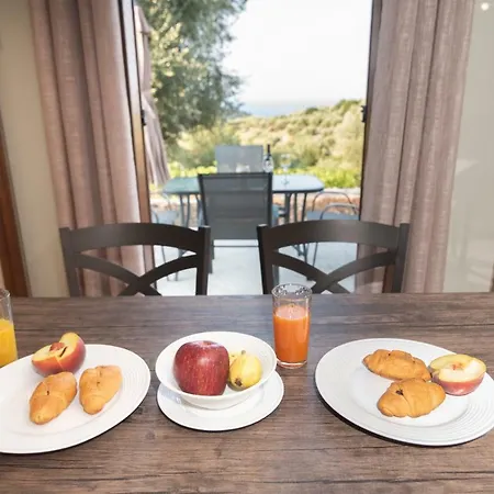 Holiday home οίνου γη ιθάκη - Winelandithaca Perachori